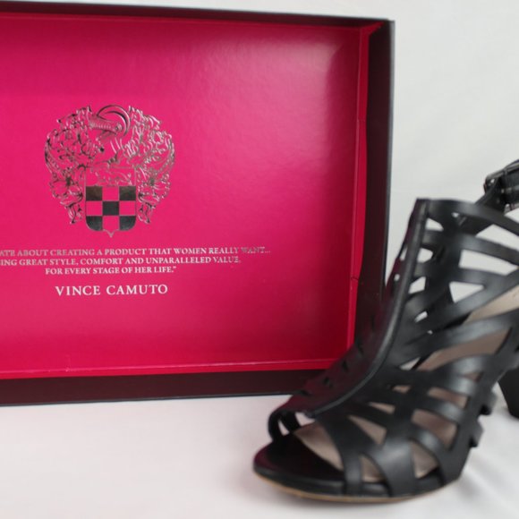 Vince Camuto 'VCelem' Solid Snake Black Straps Sandals with Pyramid Heel - Picture 4 of 5